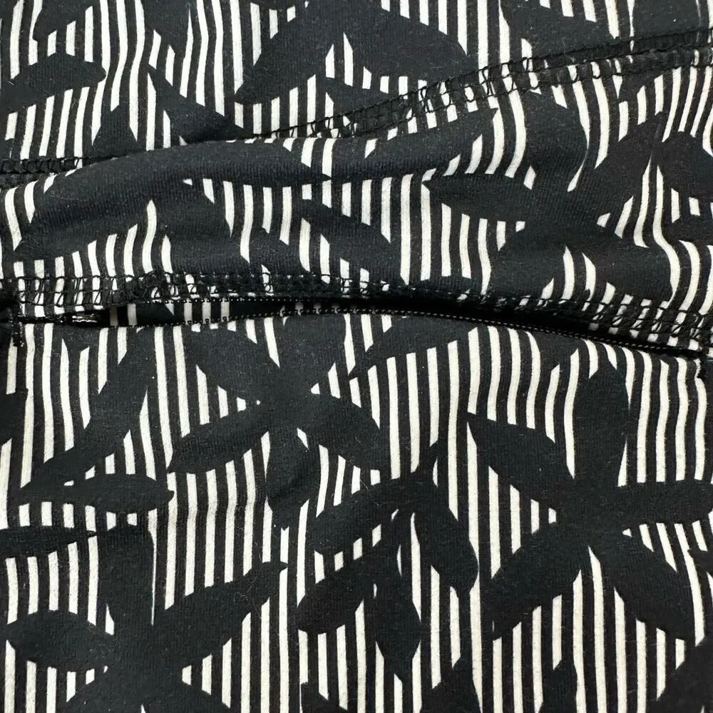 Lands End Black White Skort size Large